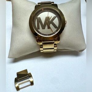 Michael Kors MK5786 Women's 38mm Case Runway Gold-Tone Stainless Steel Watch